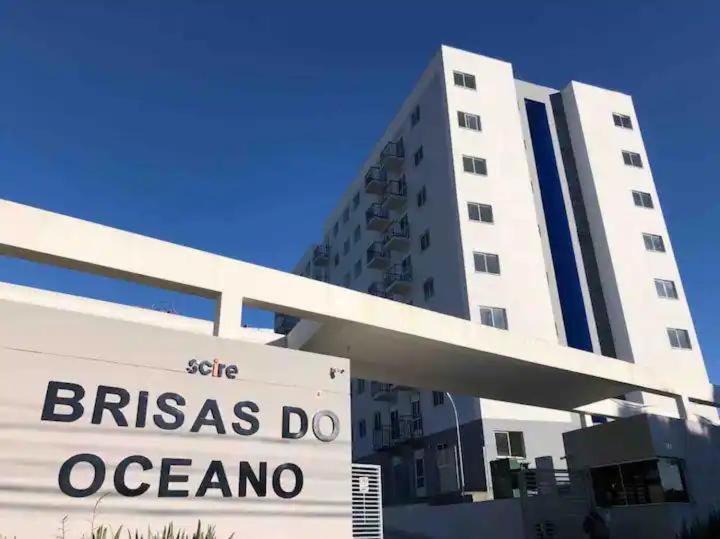 Apartamento Na Palhoca, Com Vista Para O Mar, Proximo A Mercados, Padarias E Farmacias. Exterior foto